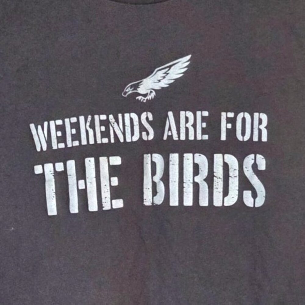 Philadelphia Eagles Weekends are for the Birds Football NFL Graphic Tee Size L - Picture 2 of 5
